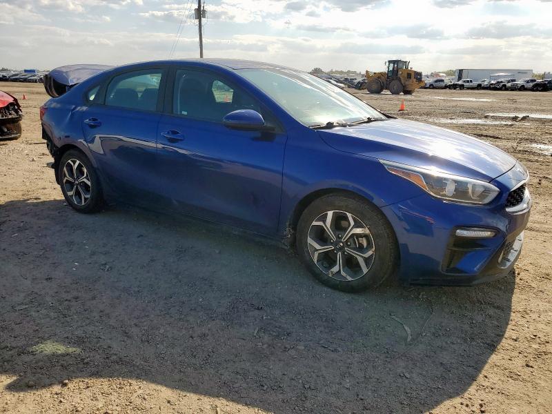 3KPF24AD8ME377413 - 2021 KIA FORTE FE 蓝色 照片 4