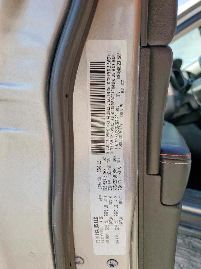 1C4PJLCS6GW307125 - 2016 JEEP CHEROKEE LATITUDE SILVER photo 13