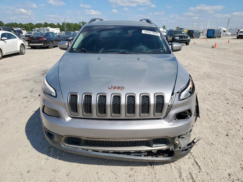 1C4PJLCS6GW307125 - 2016 JEEP CHEROKEE LATITUDE SILVER photo 5