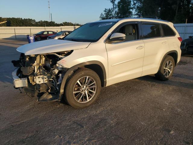 2018 TOYOTA HIGHLANDER SE, 