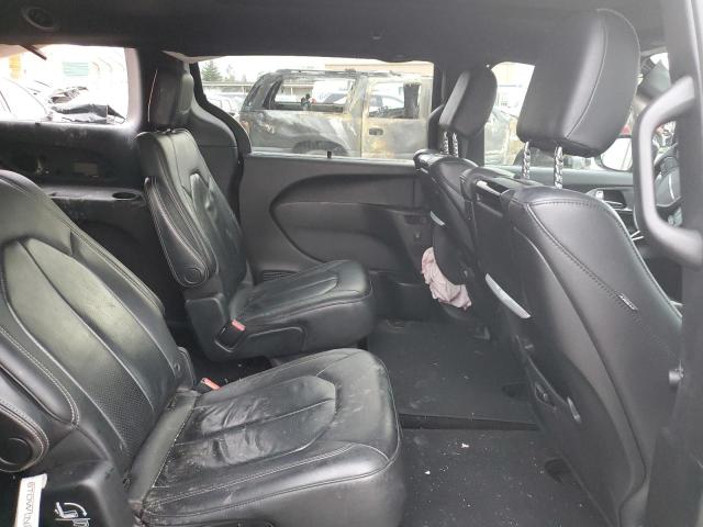 2C4RC1EG1JR165363 - 2018 CHRYSLER PACIFICA TOURING L PLUS BLACK photo 11