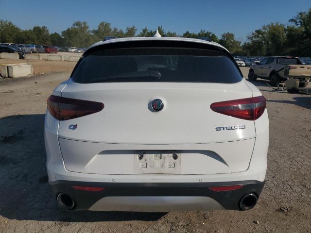 ZASFAKPN2J7B90016 - 2018 ALFA ROMEO STELVIO SPORT Белый фото 6