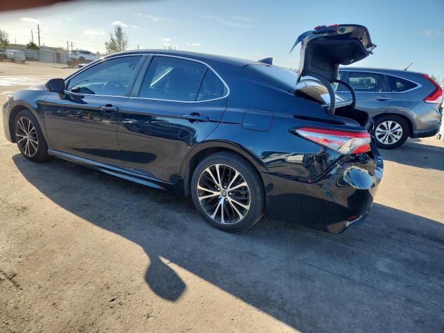 4T1B11HK9JU511763 - 2018 TOYOTA CAMRY L ლურჯი ფოტო 2