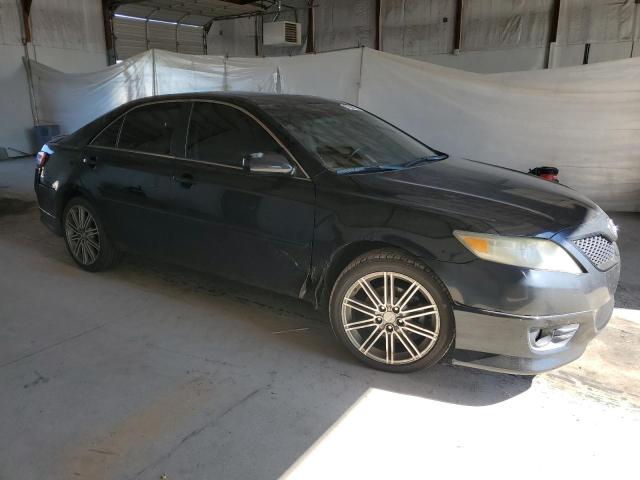 4T1BK3EK2BU131940 - 2011 TOYOTA CAMRY SE 黑色 照片 4