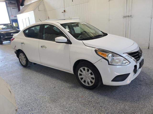 3N1CN7APXKL859740 - 2019 NISSAN VERSA S WHITE photo 4