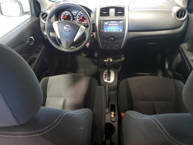 3N1CN7APXKL859740 - 2019 NISSAN VERSA S WHITE photo 8