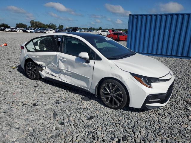 5YFP4MCE1NP132067 - 2022 TOYOTA COROLLA SE თეთრი ფოტო 4