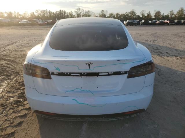 5YJSA1E17HF221458 - 2017 TESLA MODEL S WHITE photo 6