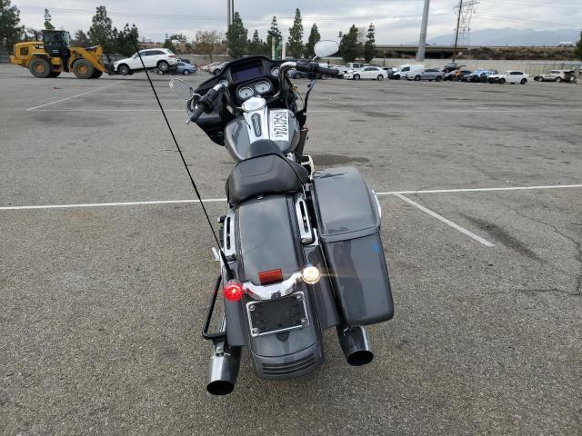 1HD1KHC27MB643741 - 2021 HARLEY-DAVIDSON FLTRX 银色 照片 4