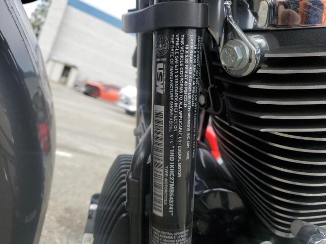 1HD1KHC27MB643741 - 2021 HARLEY-DAVIDSON FLTRX 银色 照片 8
