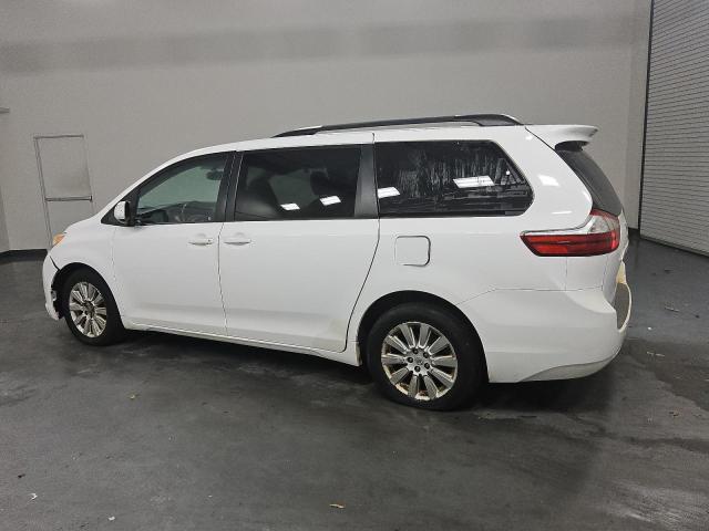 5TDJK3DC3FS115511 - 2015 TOYOTA SIENNA LE 白色 照片 2