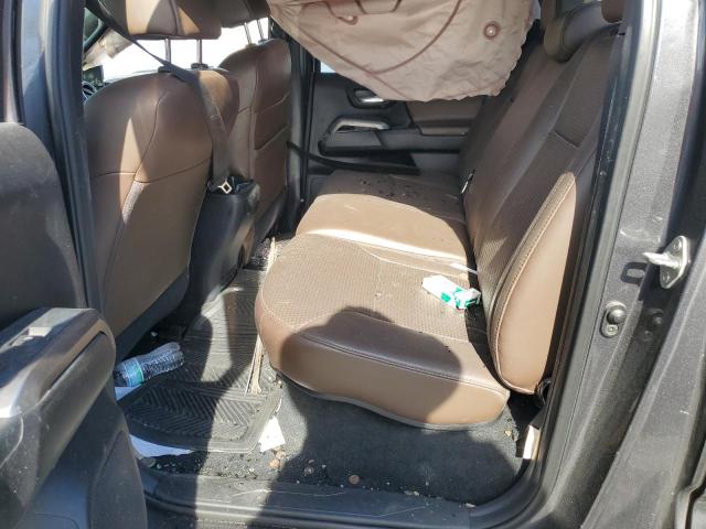 5TFGZ5AN8JX132122 - 2018 TOYOTA TACOMA DOUBLE CAB GRAY photo 10