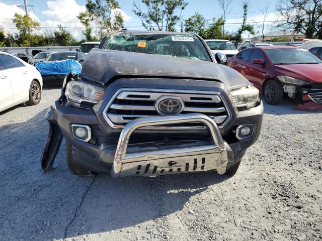 5TFGZ5AN8JX132122 - 2018 TOYOTA TACOMA DOUBLE CAB GRAY photo 5