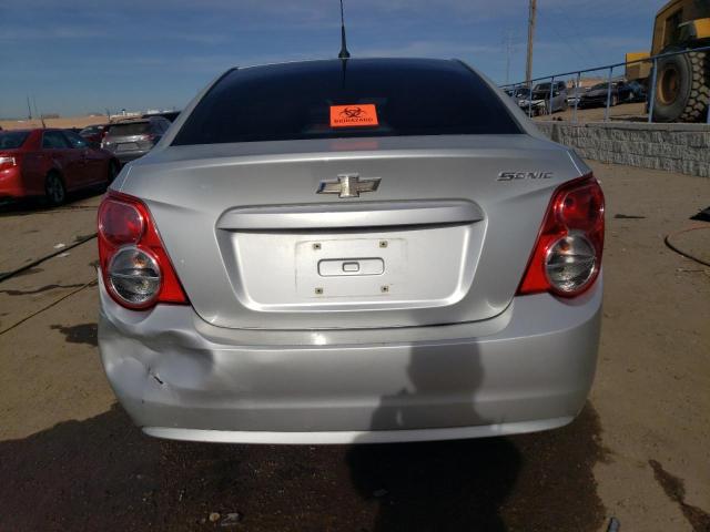1G1JA5SH7D4241014 - 2013 CHEVROLET SONIC LS SILVER photo 6