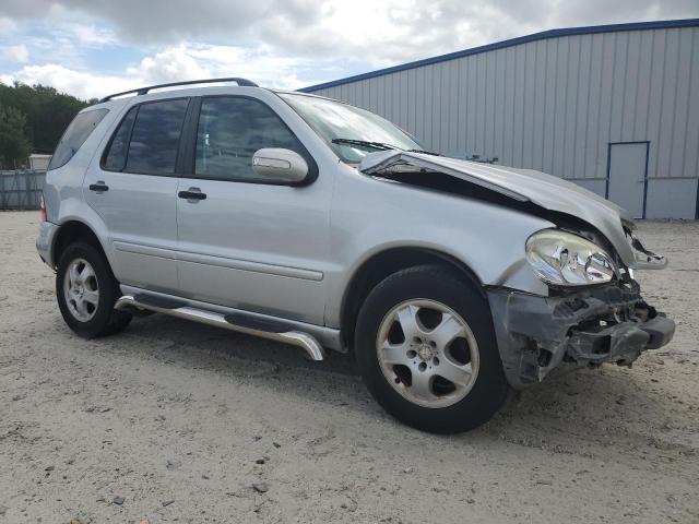 4JGAB54E52A321977 - 2002 MERCEDES-BENZ ML 320 Күміс фото 4