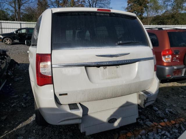 2C4RC1BG4ER216476 - 2014 CHRYSLER TOWN & COU TOURING WHITE photo 6