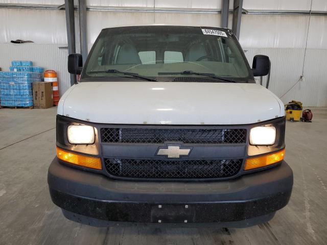 1GCWGAFF7H1121380 - 2017 CHEVROLET EXPRESS G2 თეთრი ფოტო 5