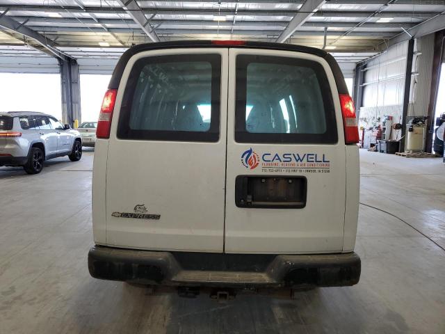 1GCWGAFF7H1121380 - 2017 CHEVROLET EXPRESS G2 თეთრი ფოტო 6