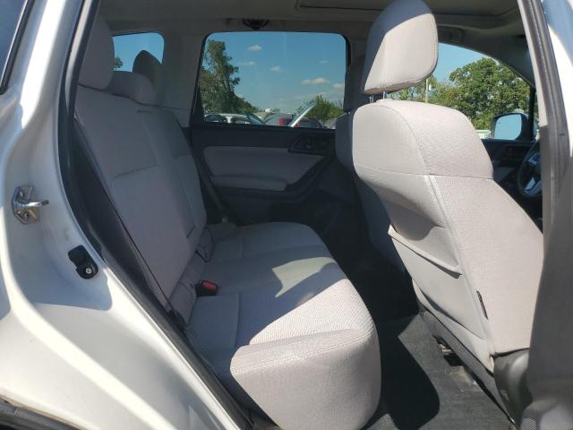 JF2SJAGC1HH476610 - 2017 SUBARU FORESTER 2.5I PREMIUM WHITE photo 11