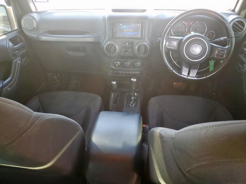 1C4BJWKG3HL735844 - 2017 JEEP WRANGLER U SPORT رمادي صورة 8