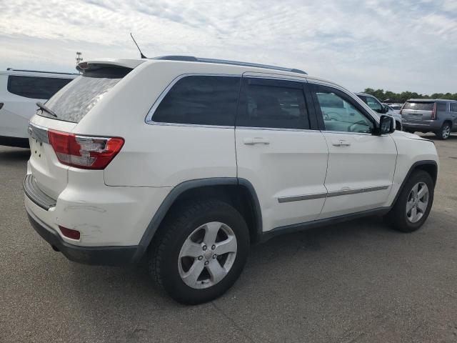1J4RR4GG7BC735562 - 2011 JEEP GRAND CHEROKEE LAREDO 白色 照片 3