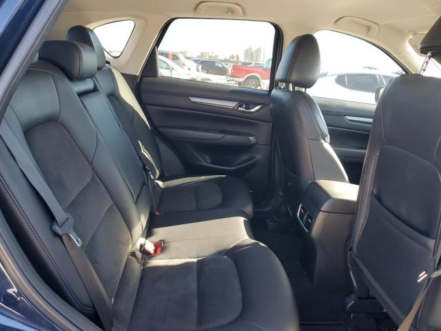 JM3KFACM7J1339143 - 2018 MAZDA CX-5 TOURING BLUE photo 11
