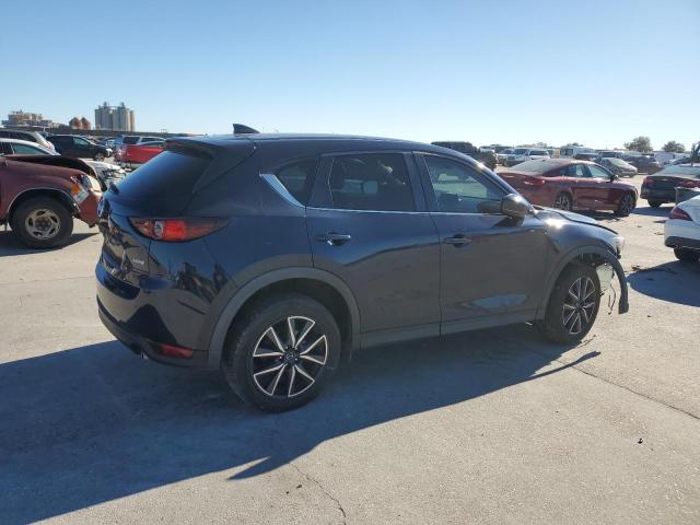 JM3KFACM7J1339143 - 2018 MAZDA CX-5 TOURING BLUE photo 3