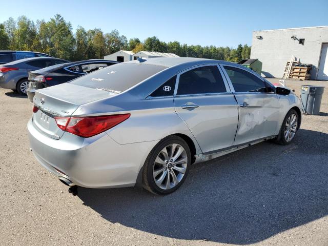 5NPEC4ACXDH591850 - 2013 HYUNDAI SONATA SE SILVER photo 3