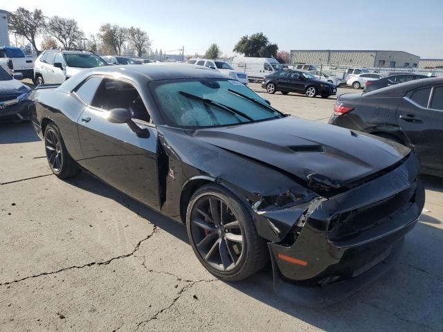 2C3CDZFJ7GH296974 - 2016 DODGE CHALLENGER R/T SCAT PACK BLACK photo 4