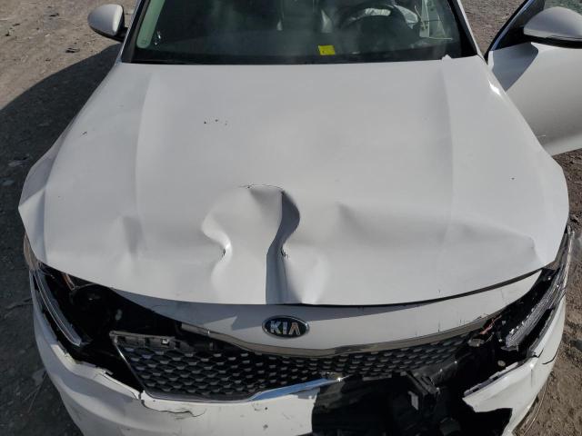 5XXGU4L34GG070562 - 2016 KIA OPTIMA EX WHITE photo 11