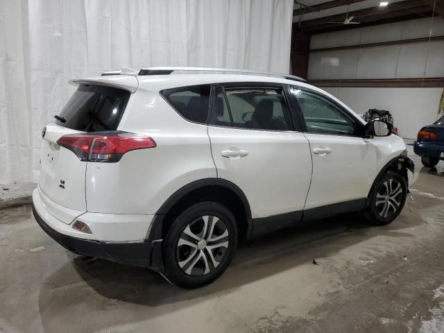 JTMBFREV7GJ063648 - 2016 TOYOTA RAV4 LE WHITE photo 3