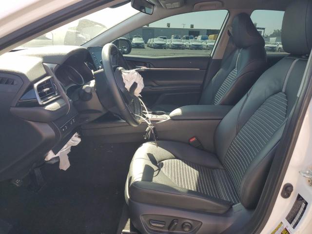 4T1G11AK2RU861781 - 2024 TOYOTA CAMRY SE NIGHT SHADE WHITE photo 7