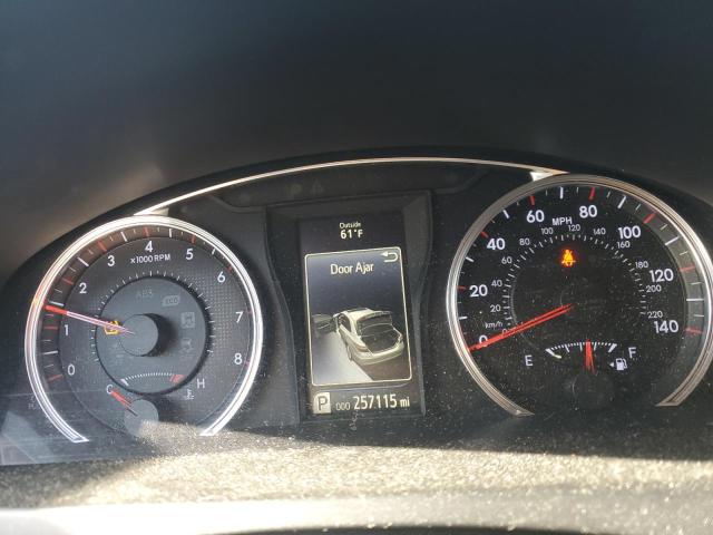 4T1BF1FK8HU374832 - 2017 TOYOTA CAMRY LE GRAY photo 9