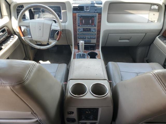 5LMJJ2J55BEJ01668 - 2011 LINCOLN NAVIGATOR თეთრი ფოტო 15