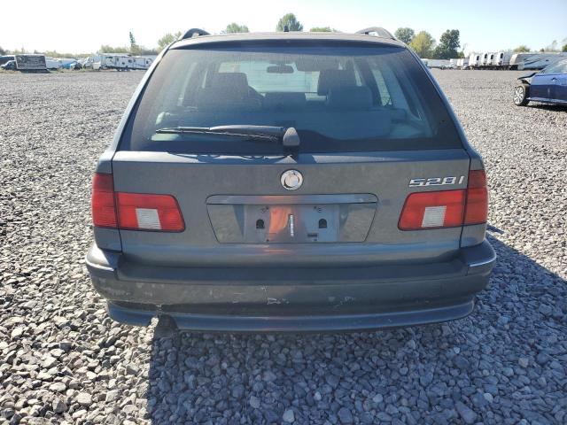 WBADP6347YBV65373 - 2000 BMW 528 IT AUTOMATIC GRAY photo 6