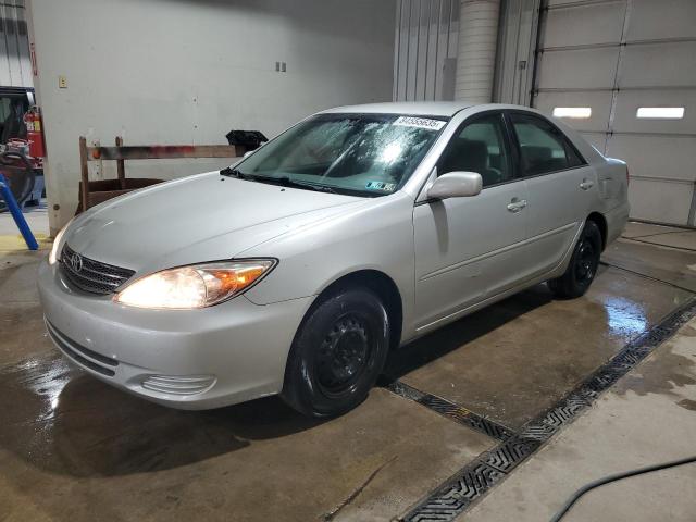 2004 TOYOTA CAMRY LE, 