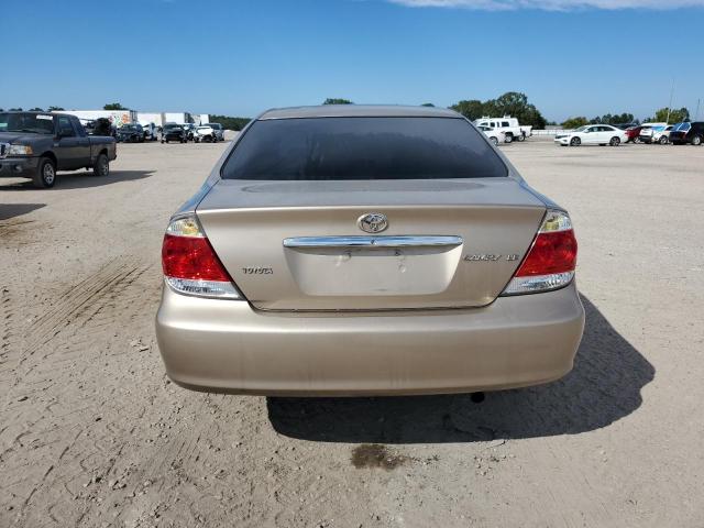 4T1BE32K75U103812 - 2005 TOYOTA CAMRY LE GOLD photo 6
