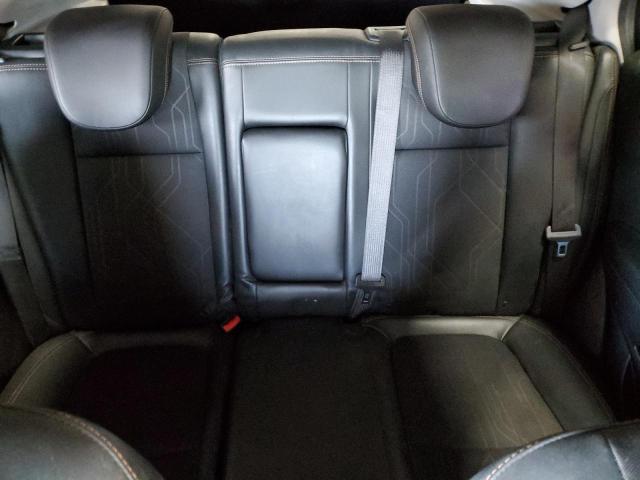 3GNCJLSB9KL327648 - 2019 CHEVROLET TRAX 1LT Argent photo 10