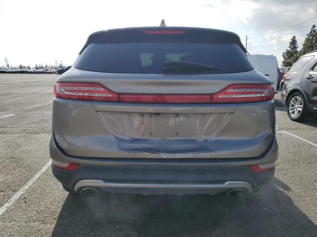 5LMCJ2C99HUL32743 - 2017 LINCOLN MKC SELECT Մոխրագույն լուսանկար 6