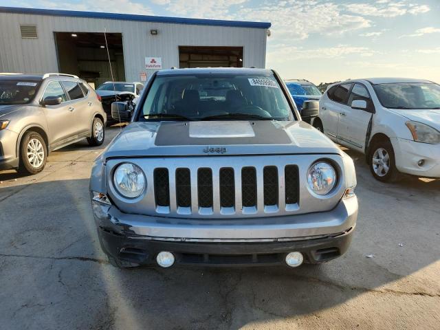 1C4NJPBA4GD706375 - 2016 JEEP PATRIOT SPORT SILVER photo 5