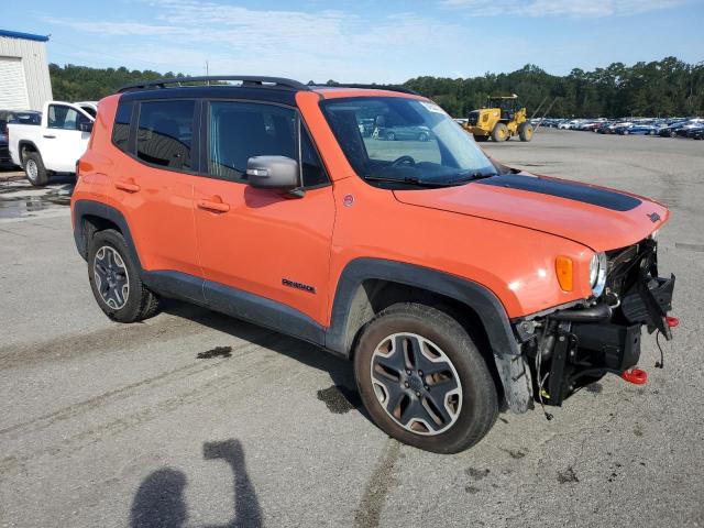 ZACCJBCB7HPE70938 - 2017 JEEP RENEGADE TRAILHAWK ORANGE photo 4