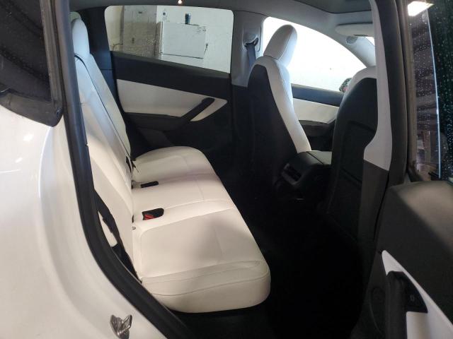 5YJYGDEE6MF201368 - 2021 TESLA MODEL Y Biały zdjęcie 10