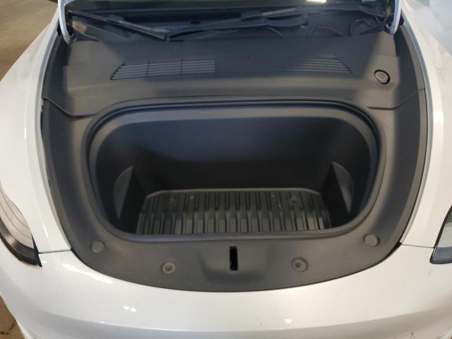 5YJYGDEE6MF201368 - 2021 TESLA MODEL Y Biały zdjęcie 11