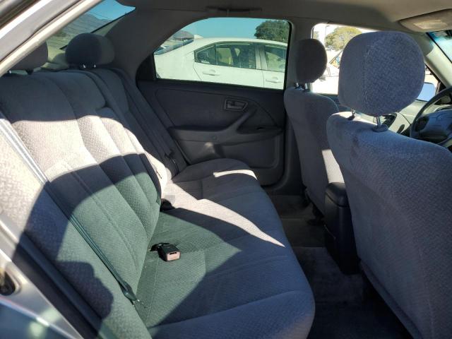 JT2BG22K6Y0531013 - 2000 TOYOTA CAMRY CE SILVER photo 10