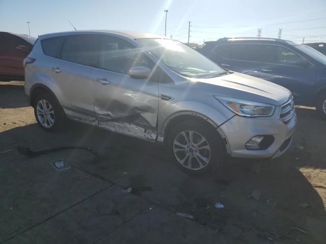 1FMCU0GD4HUC04360 - 2017 FORD ESCAPE SE Gümüş foto 4