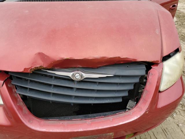 1C4GP45R35B390158 - 2005 CHRYSLER TOWN & COU Qırmızı foto 12