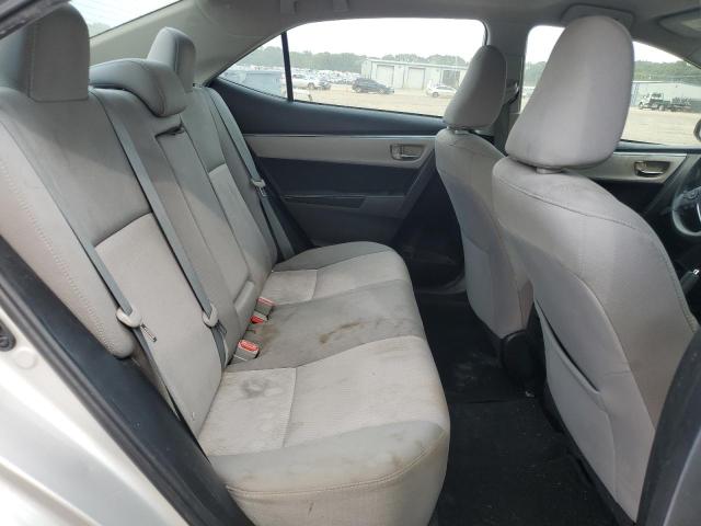 5YFBURHE4FP289495 - 2015 TOYOTA COROLLA L ვერცხლისფერი ფოტო 10