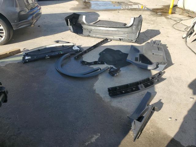 3VV2B7AX0KM067979 - 2019 VOLKSWAGEN TIGUAN SE SILVER photo 13