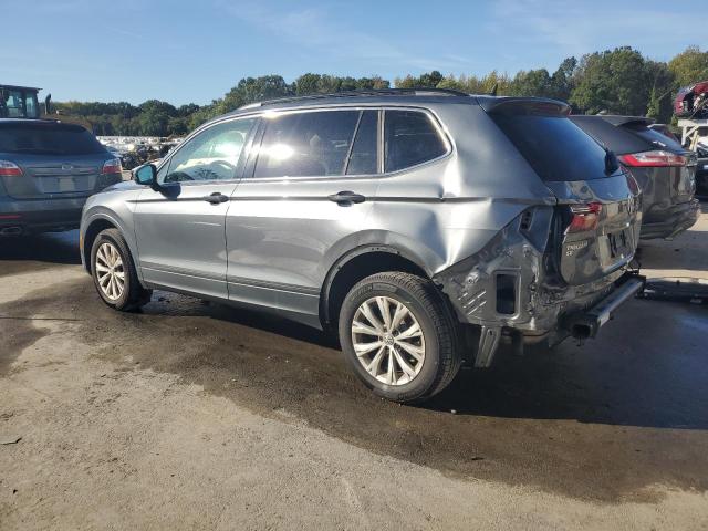 3VV2B7AX0KM067979 - 2019 VOLKSWAGEN TIGUAN SE SILVER photo 2