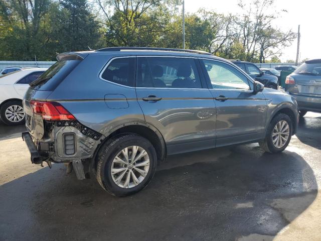 3VV2B7AX0KM067979 - 2019 VOLKSWAGEN TIGUAN SE SILVER photo 3